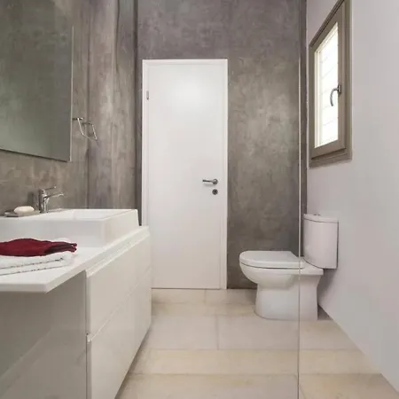 Holiday home Aelia Serenity, Kampos